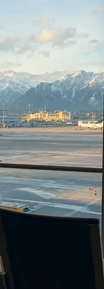 Business Class Flights to Hong Kong Airport